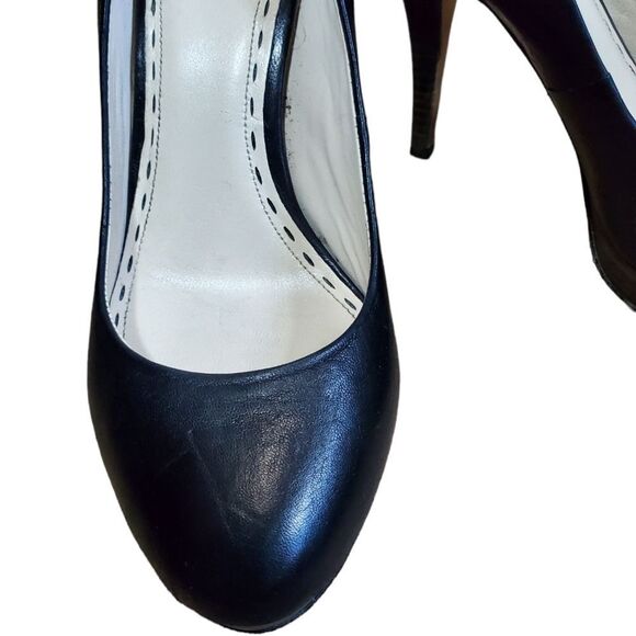 COACH black heels 71/2 - Picture 9 of 9
